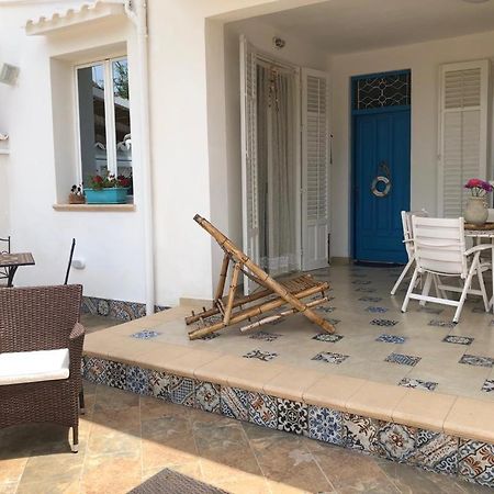 הוילה טראפטו Cala Marina Holidays מראה חיצוני תמונה
