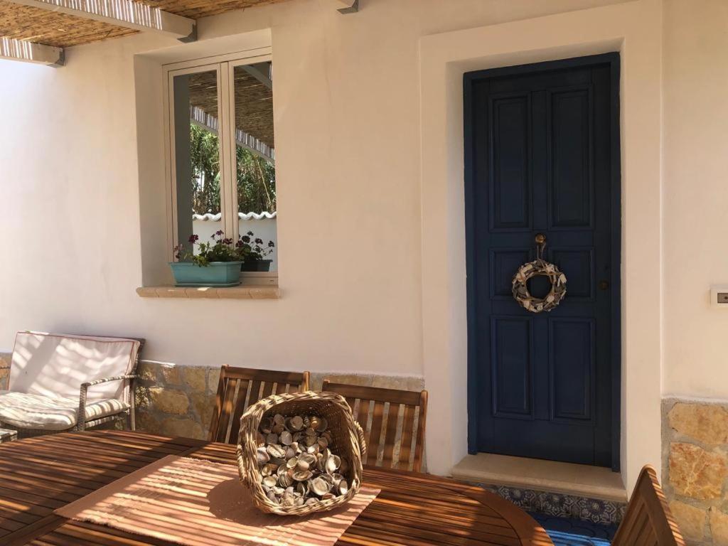 הוילה טראפטו Cala Marina Holidays מראה חיצוני תמונה